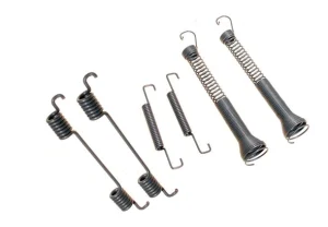 LAND ROVER DISCOVERY 3, 4 RANGE ROVER SPORT HANDBRAKE SPRING SET. Shoes Fitting Kit SMN500020